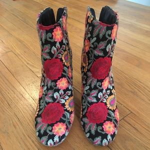 Sole Society Shoes - Sole Society Olympia booties. Size 8.5. Like new. Sole Society Shoes - Sole Society Olympia booties. Size 8.5. Like new.